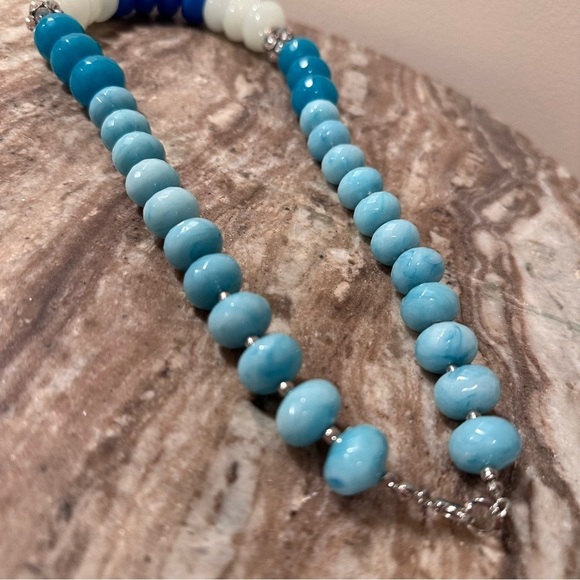 Vintage Graduated Bead Necklace Teal Green White Blue Acrylic Beads Rhinestones - Picture 12 of 16